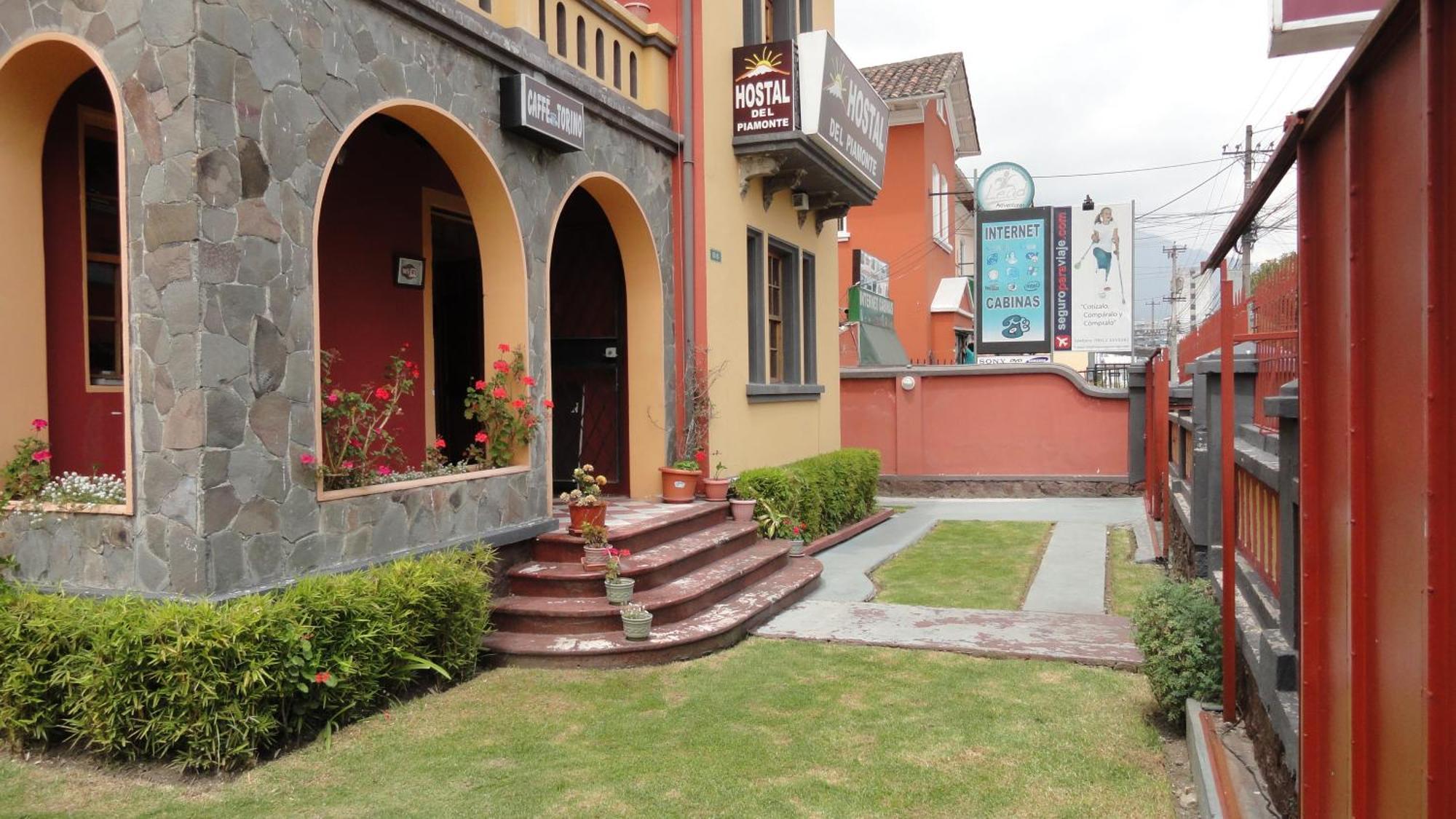 Hostal Del Piamonte Quito Exterior foto