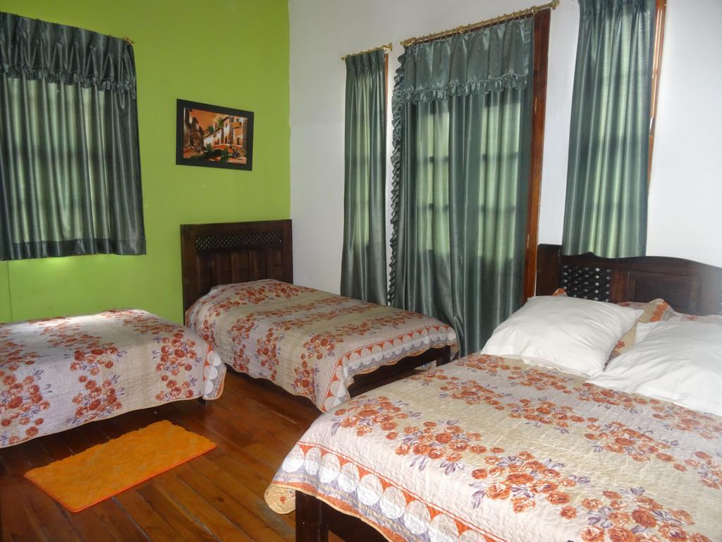 Hostal Del Piamonte Quito Exterior foto
